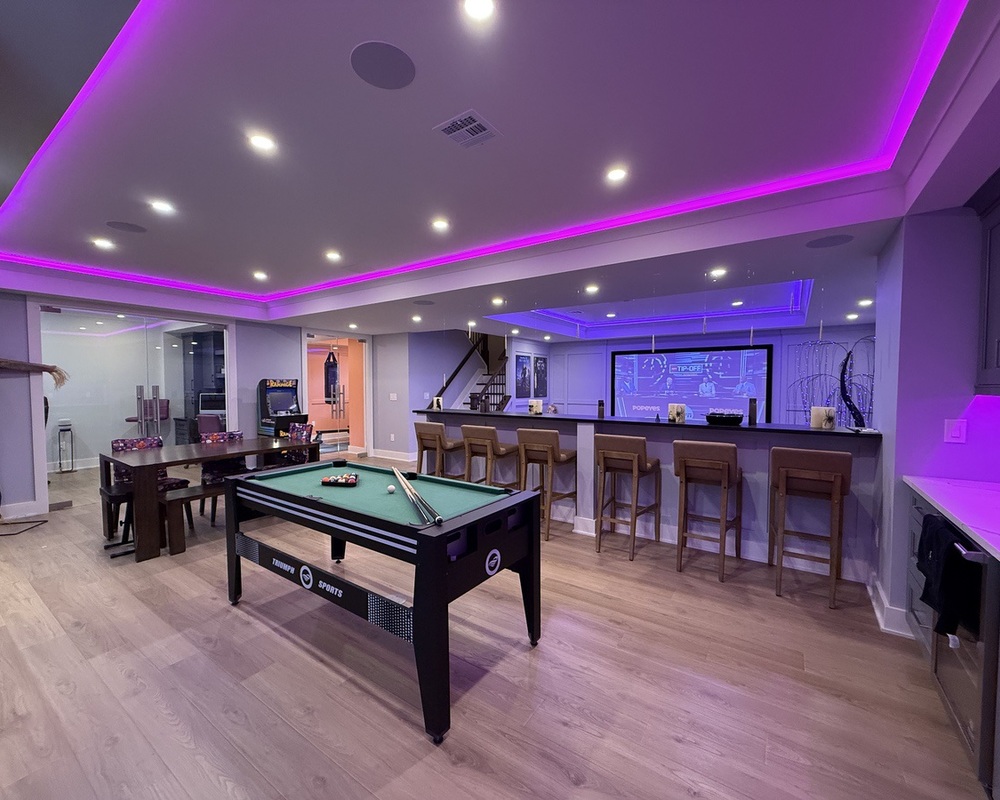 Radiant Billiards Lounge