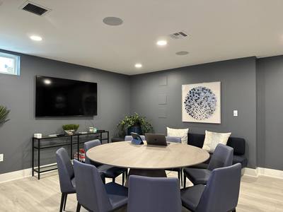 Entertainers Paradise