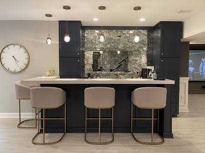 Modern Entertainment Retreat