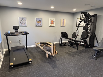 Sleek Entertainment Den