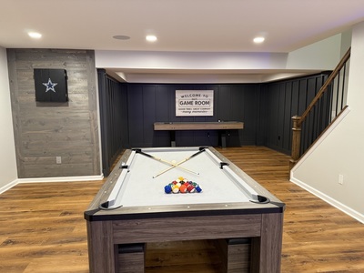 Sleek Entertainment Den