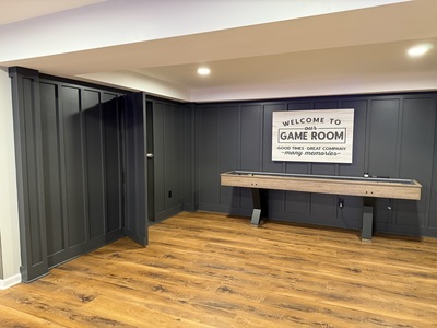 Sleek Entertainment Den