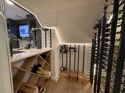 Sleek Cellar