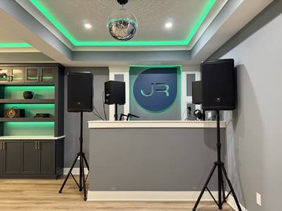 Charcoal Quartz Haven