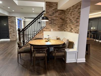 Artisan Mahogany Retreat