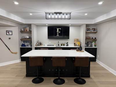 Minimalist Manor Den