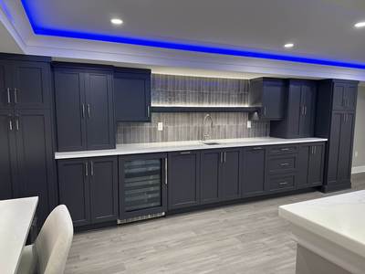 Linear Horizon Lounge