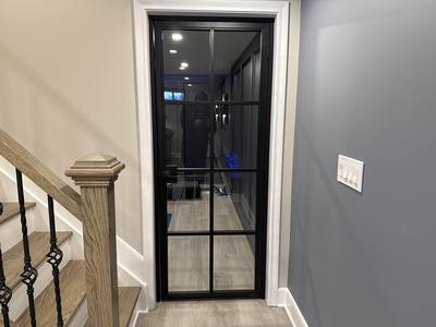 Linear Horizon Lounge