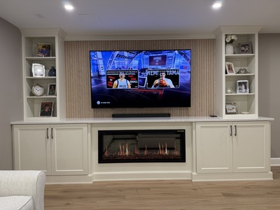 Pristine Charcoal Lounge
