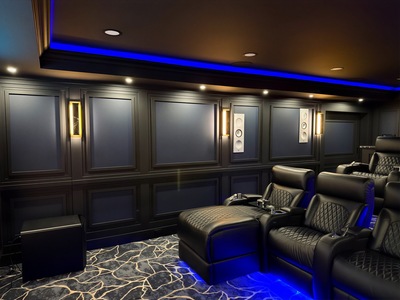 Executive Navy Lounge