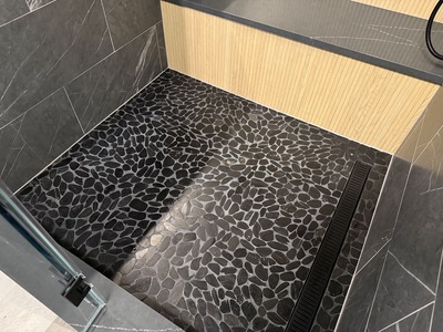 Graphite Glow Sanctuary
